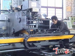 匠心筑鐵塔——天水鐵塔廠職工的精工細作